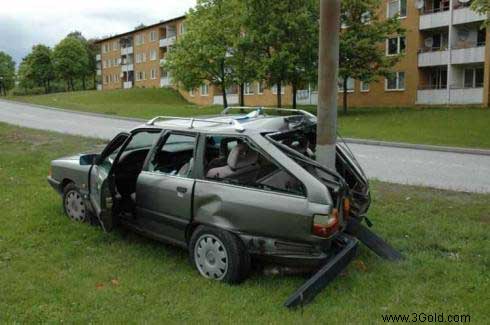 Car Funny pictures, Jokes & crash photos # 198
